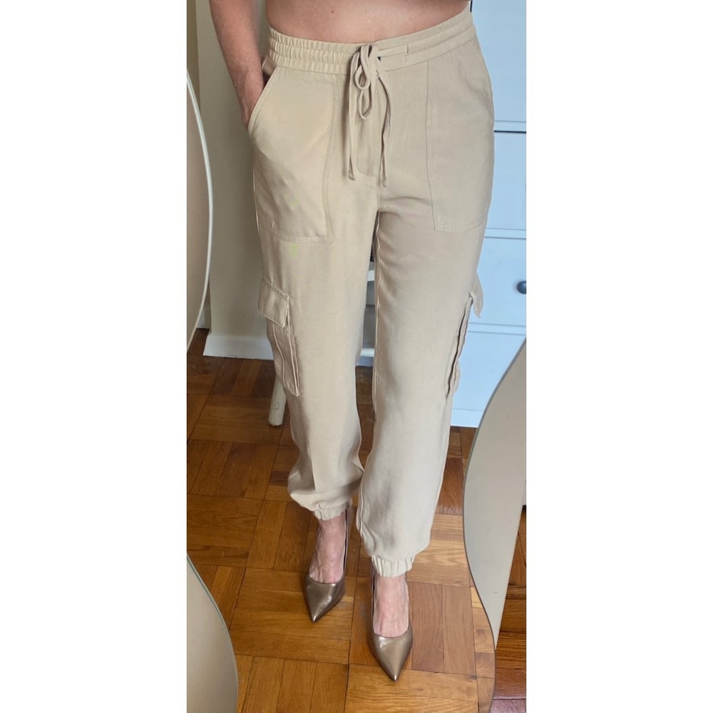 Zara cargo pants size XS fits like Zara 4